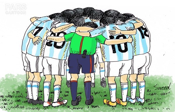داور یار دوازدهم آرژانتین در حلقه اتحاد دیده شد!/ کاریکاتور
