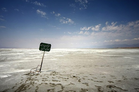 آب در برابر نفت/ پیشنهاد ترکیه برای انتقال آب به دریاچه ارومیه!