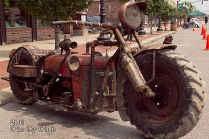 تبدیل تراکتور قدیمی به موتورسیکلت - میز نفت