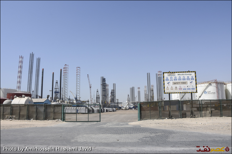 یارد ساخت تأسیسات دریایی یک شرکت نفتی در منطقه آزاد حمریه