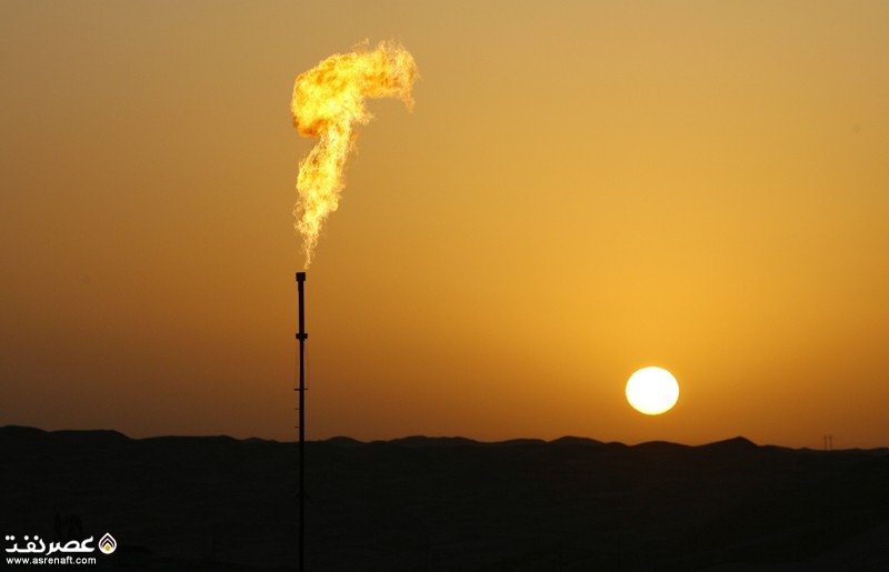 سوزاندن گاز روی مشعل - عصر نفت