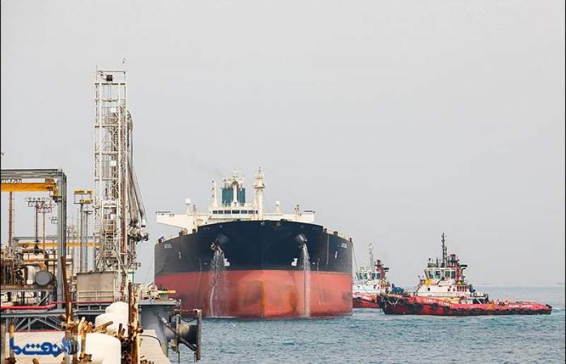 کاهش 800 هزار بشکه‌اي صادرات نفت