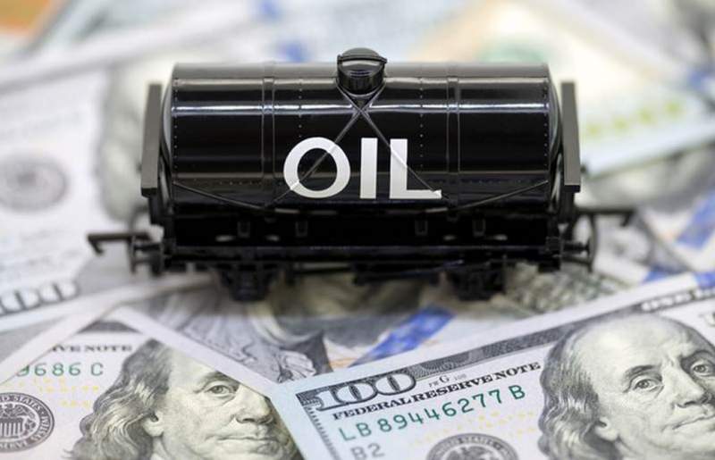مضایقه دلارهای نفتی