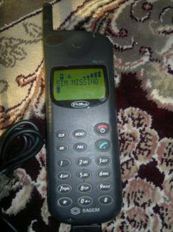 اولین دستگاه تلفن همراه در ایران
