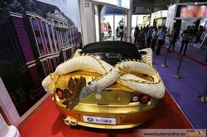 خودرویی در نمایشگاه "گوانجو" چین که عجیب بود - میز نفت